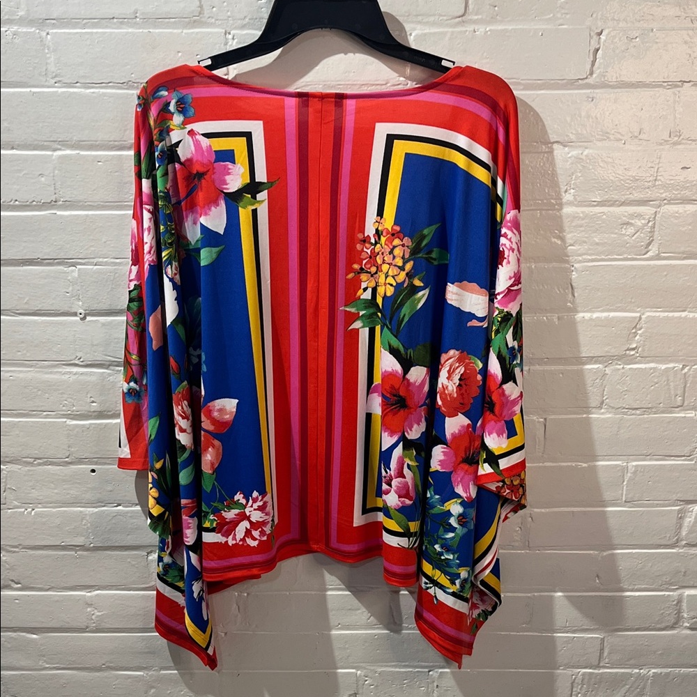 VENUS Vibrant Floral Women's Blouse - Picture 6 of 6
